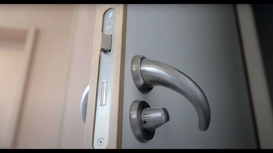 artitec grand hopital de charleroi deurbeslag