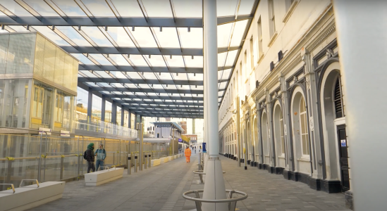 flachglas paddington station london