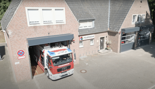 rolflex overheaddeuren brandweerkazerne duitsland