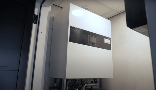 atag bedrijfshal apeldoorn warmtepomp