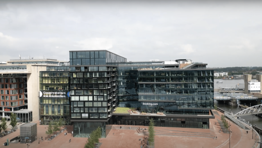 solarlux schuiframen ode apartments amsterdam