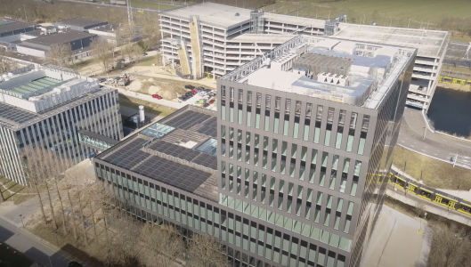 alucobond accelerator utrecht gevel