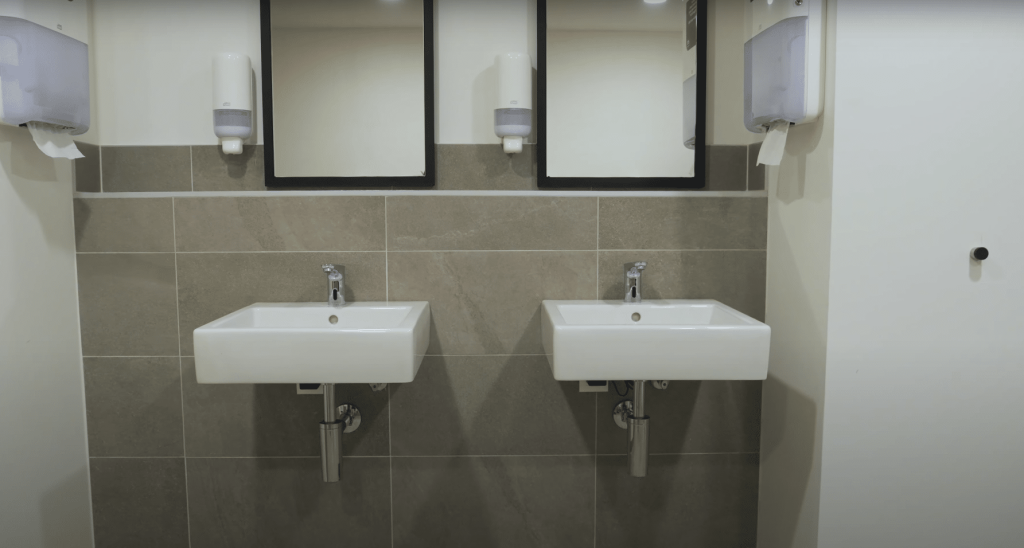 schell the wings diegem