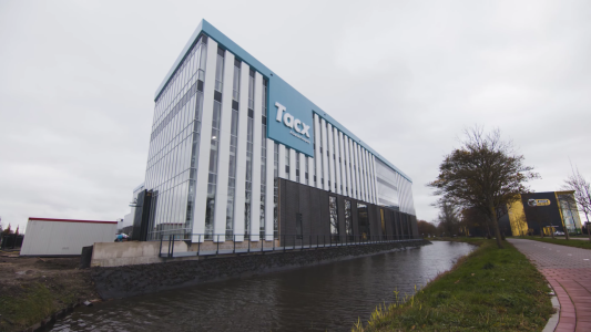 kernbouw fundering parkeerkelder tacx hoofdkantoor