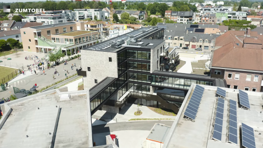zumtobel verlichting huiskensveld halle