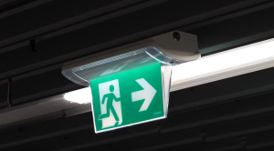 Famostar voorziet Hogeschool InHolland Amsterdam van slimme noodverlichting (video)